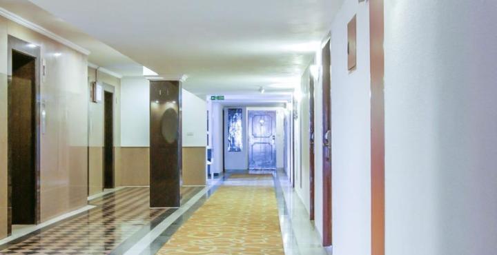 Savera Hotel Ченай Екстериор снимка
