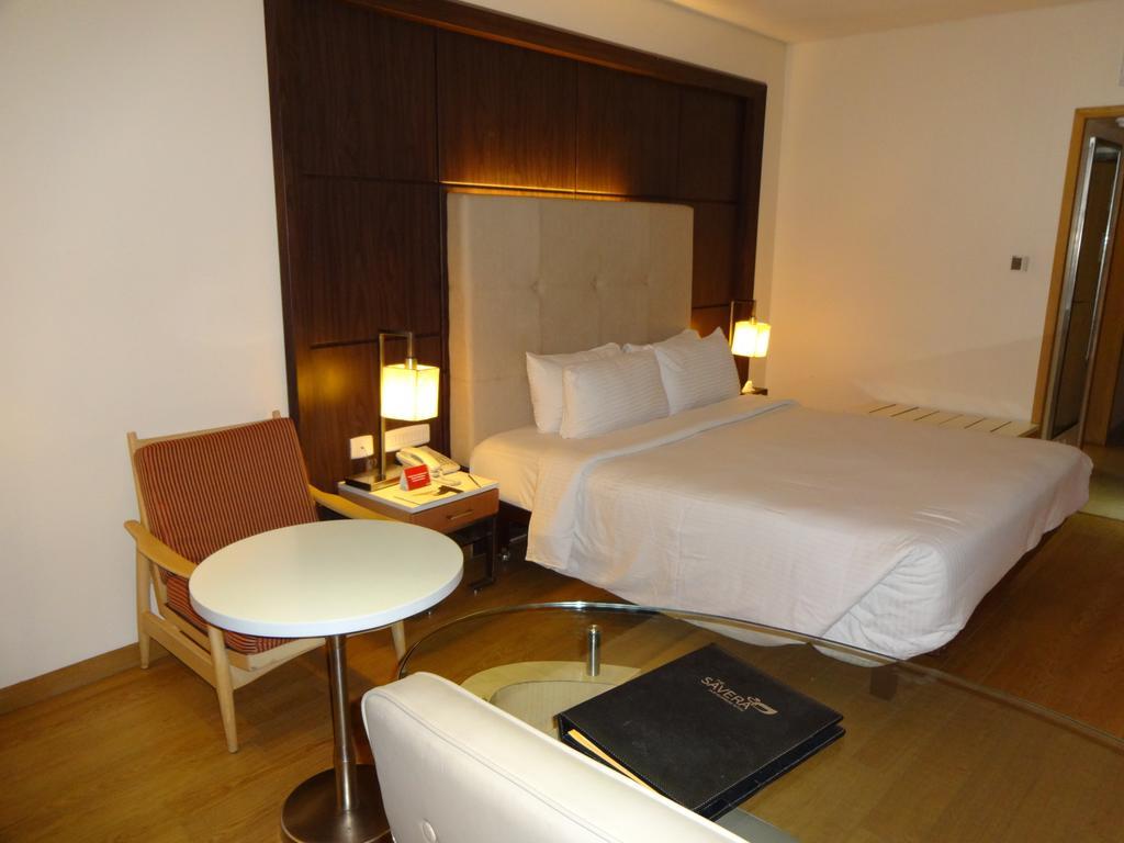 Savera Hotel Ченай Стая снимка